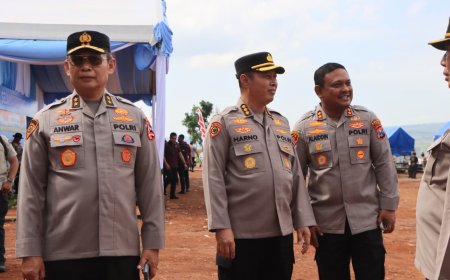Polri Bersama Petani Jagung Tuban Bersiap Sambut Kehadiran Presiden RI pada Panen Raya
