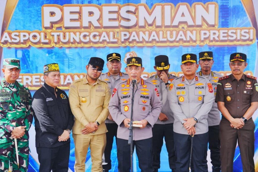 Resmikan Asrama dan Sarpras Polda Kaltim, Kapolri: Berikan Pengabdian Terbaik untuk Masyarakat 